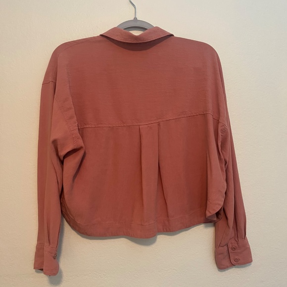 Madewell Long-Sleeve Lusterweave Hartfield Crop Button Down Shirt - Picture 4 of 6